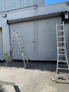 aluminium gate installation